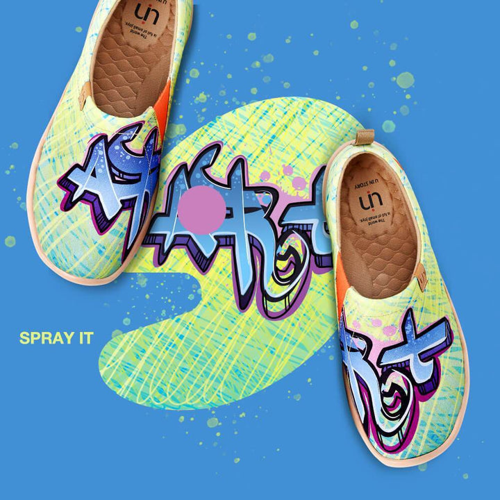 UIN Footwear Women Spray It Canvas loafers