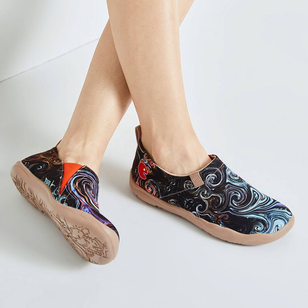 UIN Footwear Women STARRY NIGHT Canvas loafers
