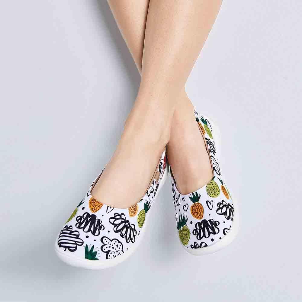 UIN Footwear Women Sweet Pineapple-US Local Delivery Canvas loafers