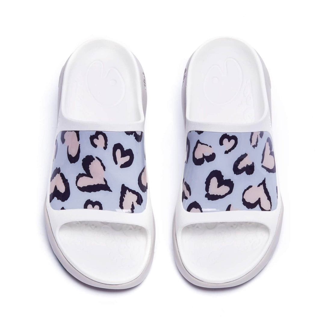 UIN Footwear Women Throbbing Ibiza Slides Canvas loafers