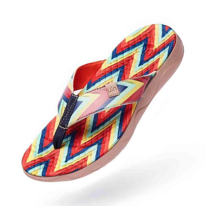 UIN Footwear Women Triangle Women Majorca Flip Flops Canvas loafers