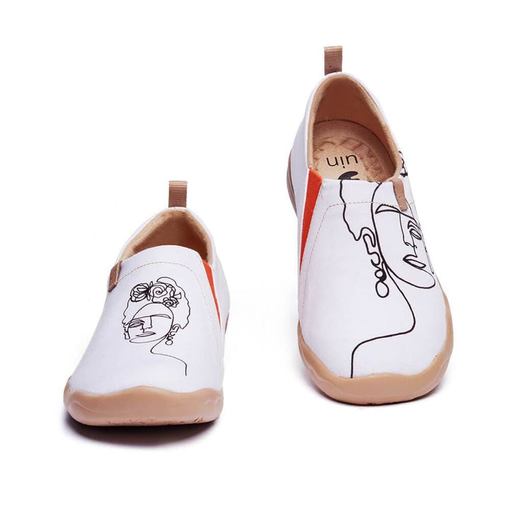 UIN Footwear Women Unibrow Women Canvas loafers