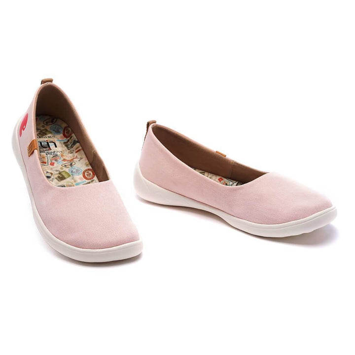UIN Footwear Women Valencia Canvas Pink Canvas loafers