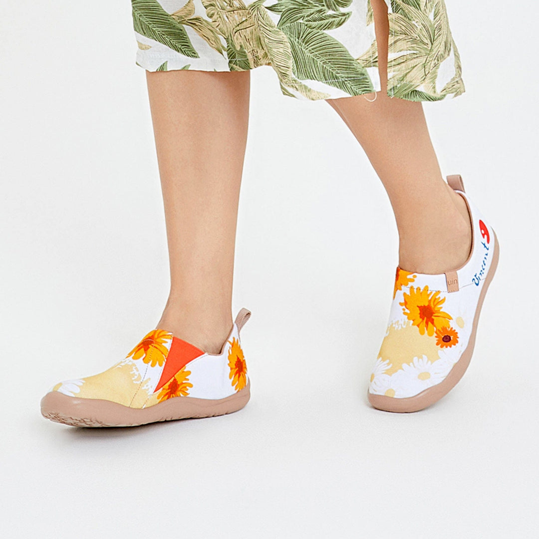 UIN Footwear Women Van Gogh Sunflowers V4 Women Canvas loafers