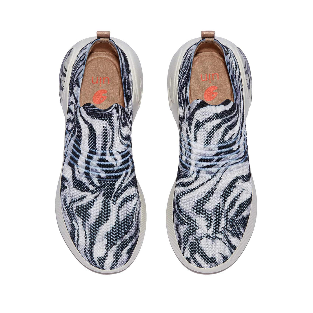 UIN Footwear Women Zebra Migration Zaragoza II Women Canvas loafers